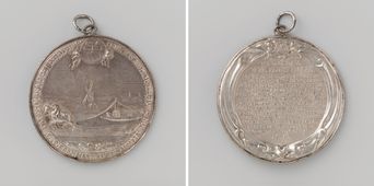 Historiepenning. Zilveren penning, gegoten  ter gelegenheid van de aanleg van de trekvaart van Dokkum naar Groningen.